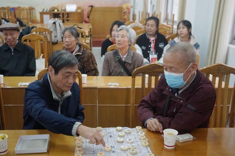 西瓜视频
:情系重阳 暖心关怀 西瓜视频
:情系重阳 暖心关怀